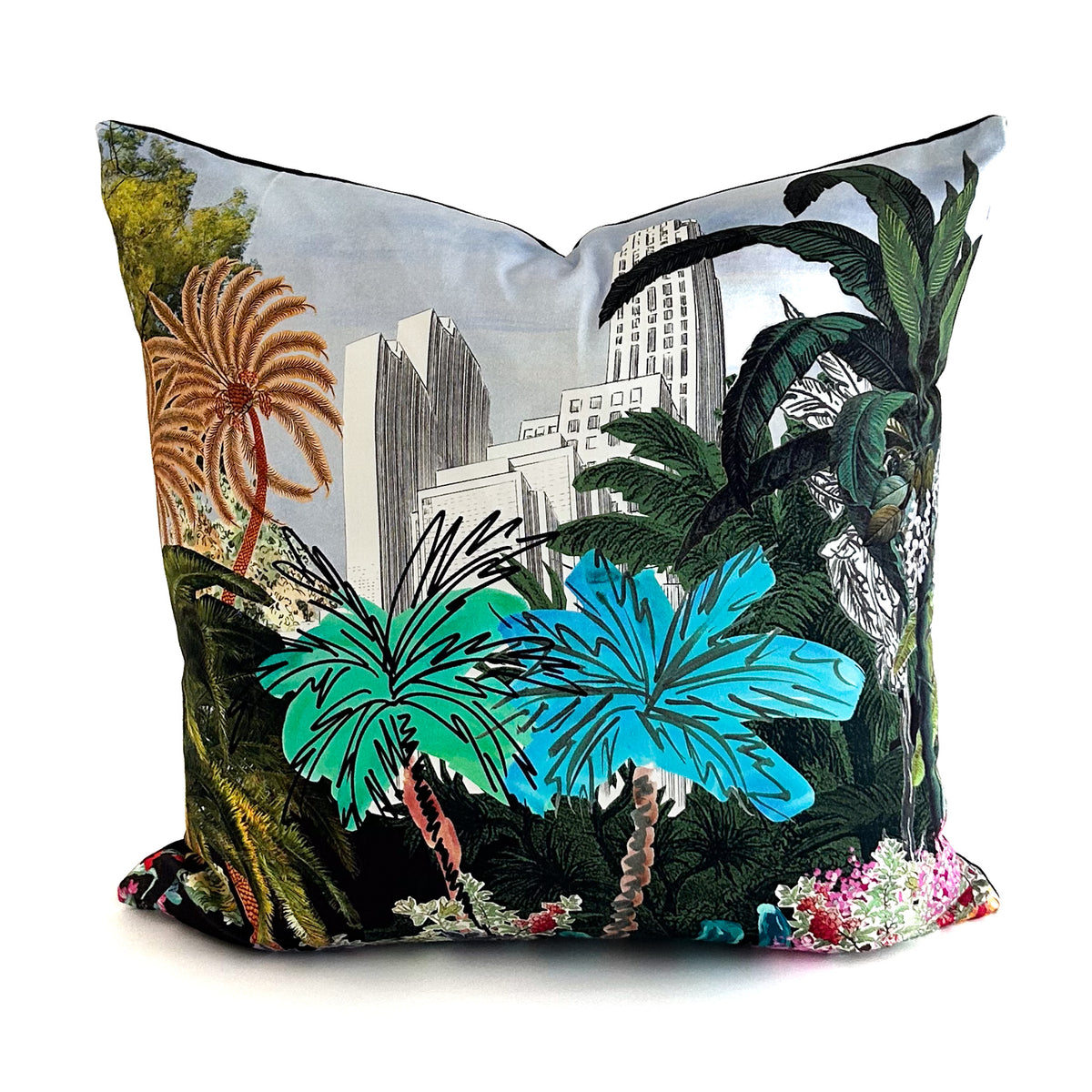 Bagatelle Cushion - Reglisse (Sold as a Pair)