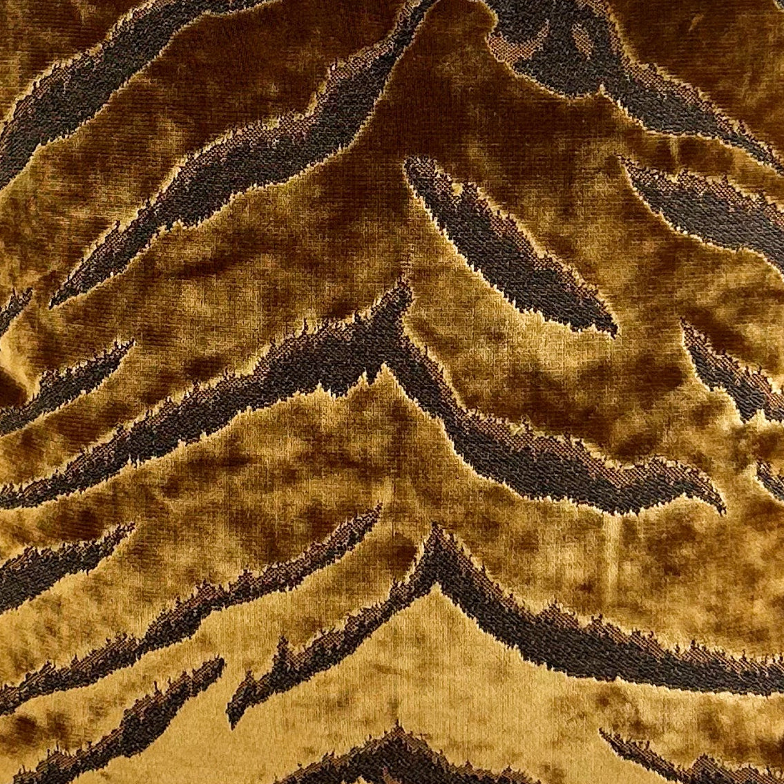 Bengal tiger fabric in colour gold